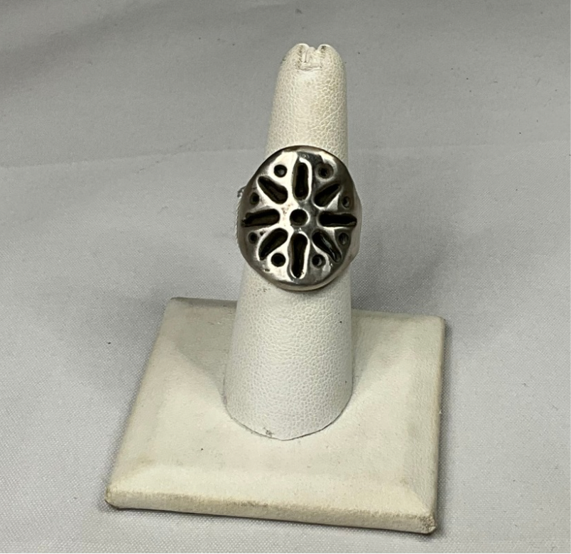 T-Shirt Sun Sterling Silver Ring by Angelica Cammarota