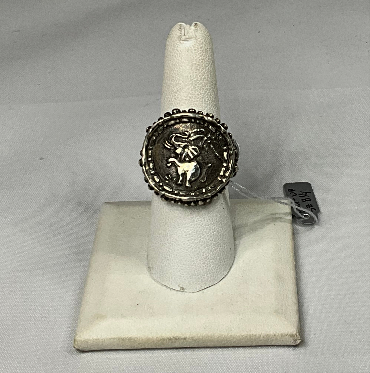 Elli-Up - Sterling Silver Ring by Angelica Cammarota