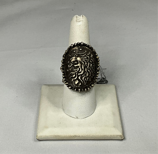Oval Lion Head Sterling Silver Ring by Angelica Cammarota