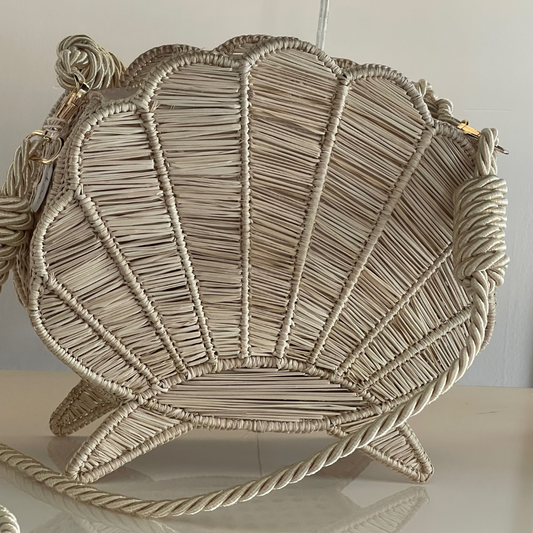 Handcrafted Natural Scallop Handbag