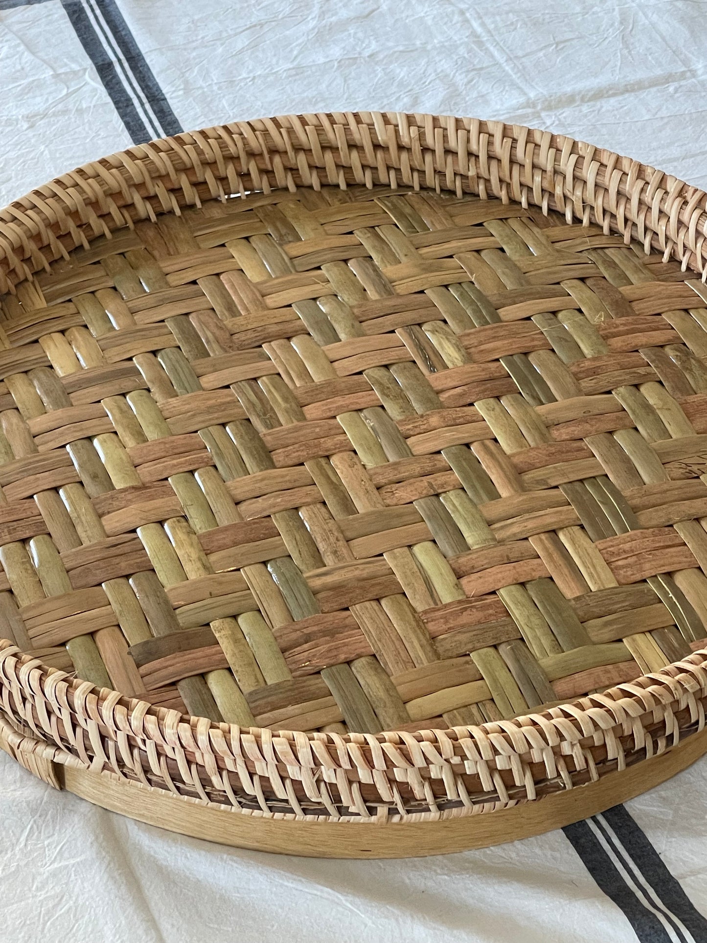 Handwoven Bamboo and Rattan Round Tray from Thailand (20" D)