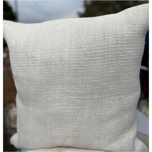 Handmade White Hemp Pillow from Türkiye